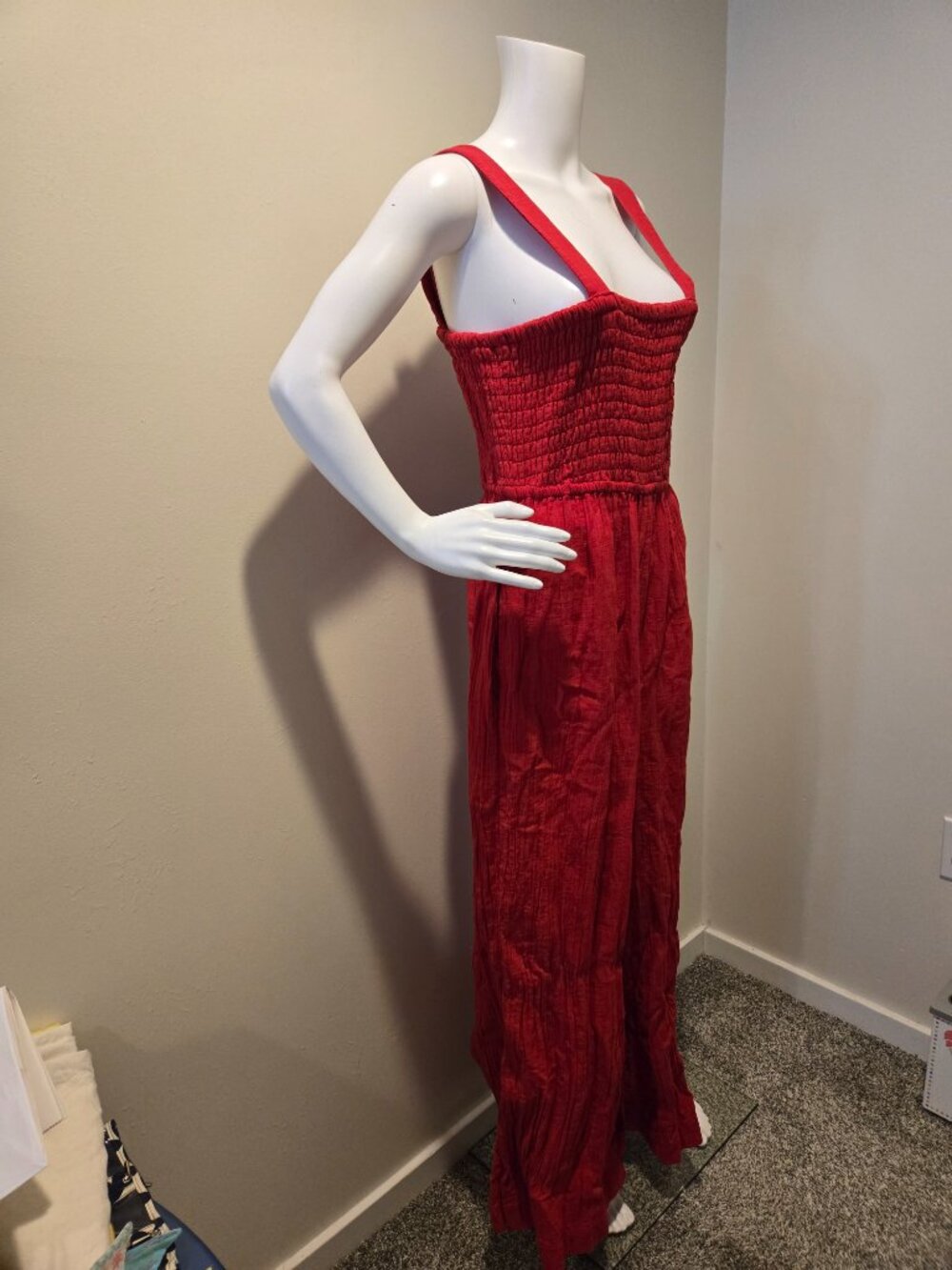 Quince Organic Cotton Gauze Sleeveless Smocked Jumpsuit Wild Cherry M - Picture 5 of 6